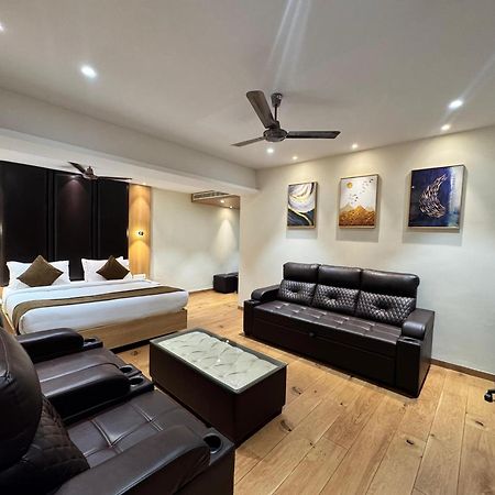 Hotel Touchwood Visakhapatnam Exterior photo