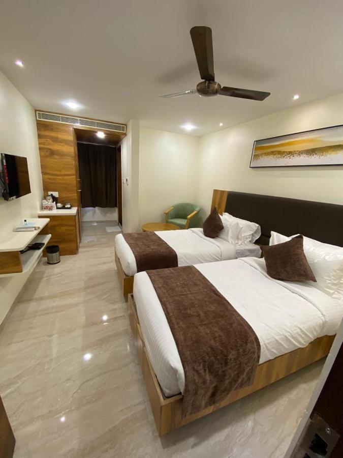 Hotel Touchwood Visakhapatnam Exterior photo